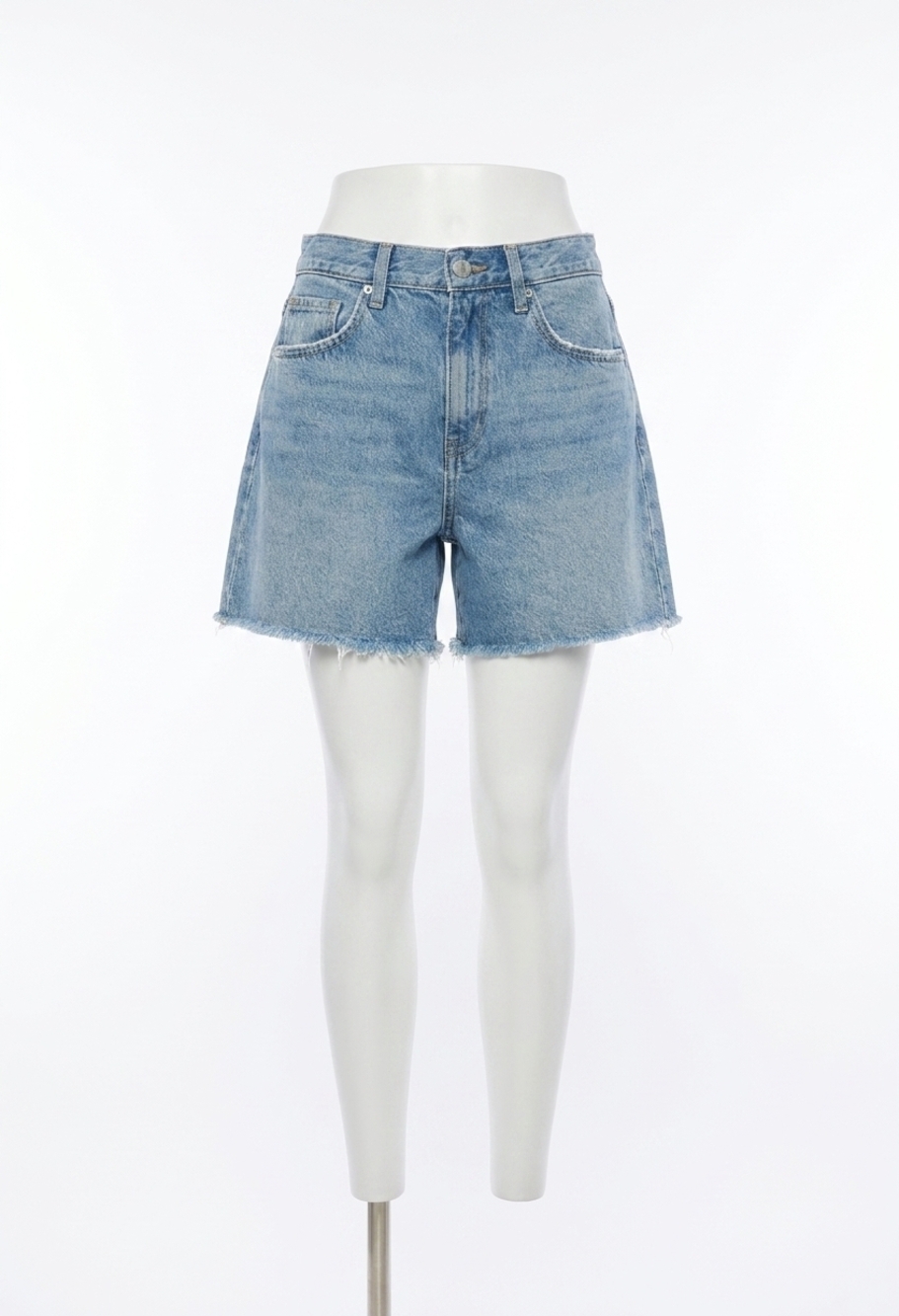 NEW AMO billie shorts in free spirit
